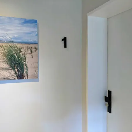 Beach-lodge-1-eg